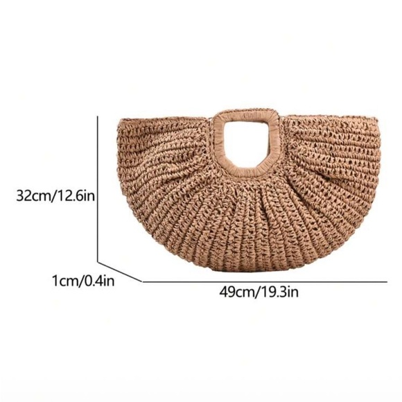 Chic Tan Woven Handbag - Picture 4 of 4
